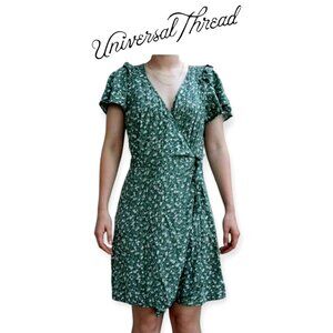 Universal Thread s/s green white ditsy floral ruffle sleeve wrap dress size XS